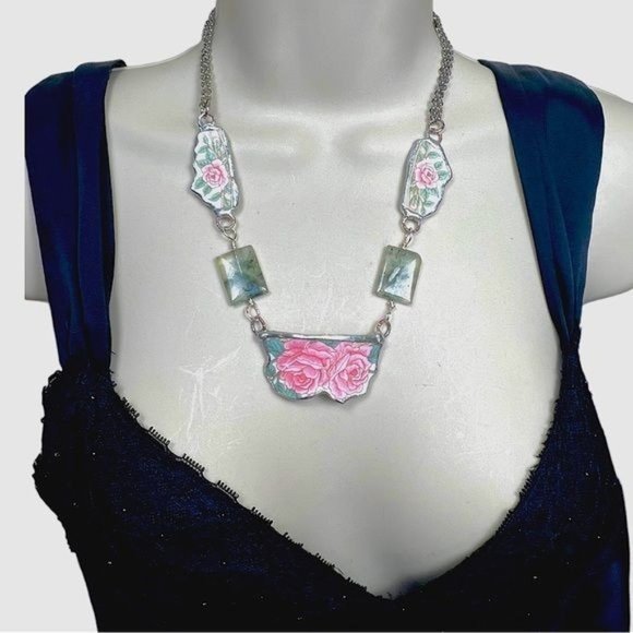 Artisan Antique Roses Broken Lynns China Necklace Hand Soldered Prenhite Stones - Picture 3 of 14